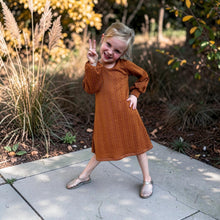 Load image into Gallery viewer, Women’s Wren dress
