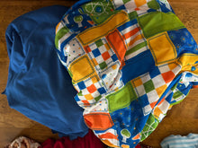 Load image into Gallery viewer, Hooded pullover
