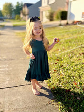 Load image into Gallery viewer, Patricia Dress
